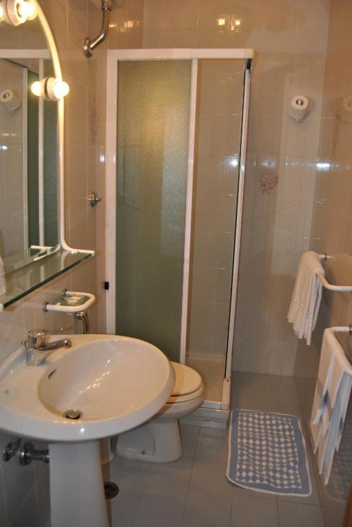 Hotel Archimede Reggello Phòng bức ảnh